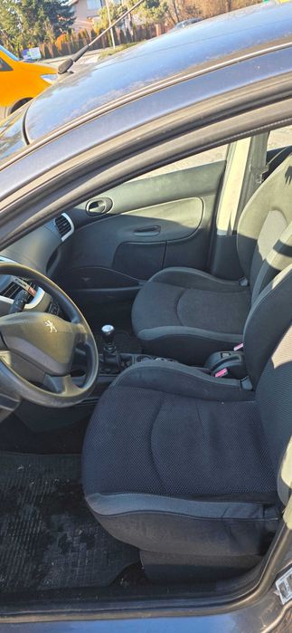 Peugeot 206+ 1.4 B
