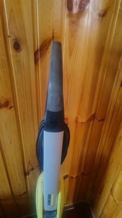 Миючий пилосос Karcher