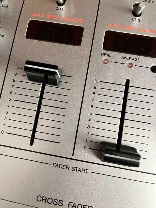 Pioneer DJM-300-S mikser DJ