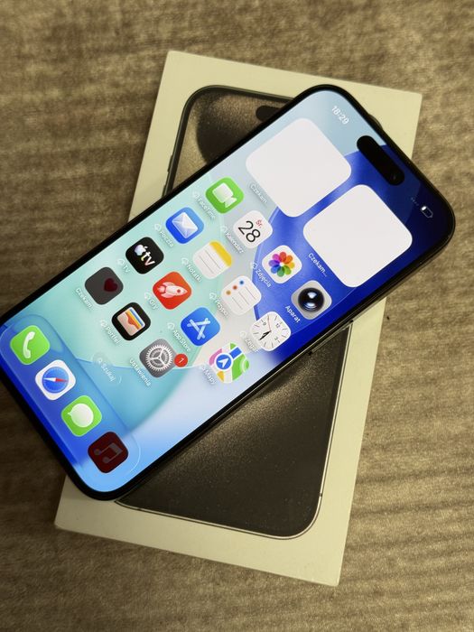 Iohone 15 pro 128gb black titanium 88% bat