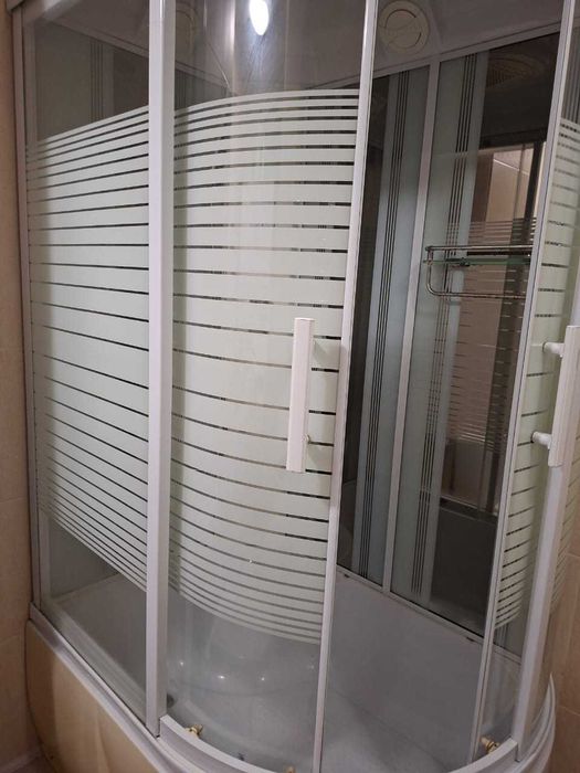 Душевой бокс  Душевой