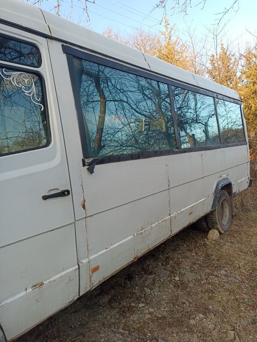 Мерседес- Бенц 611 автобус, під самоскид евакуатор розбір, запчастини, Ом 364 турбоінтеркулер.