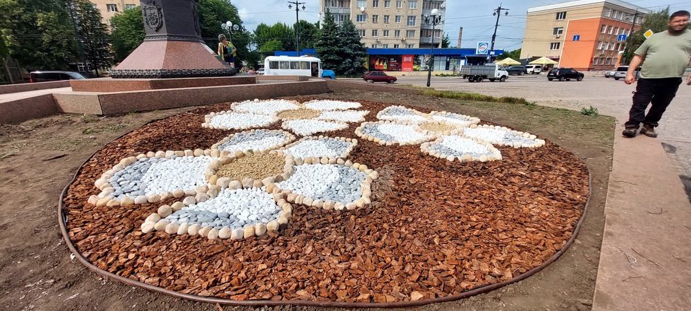 Галька мармурова, жовта. Галька для клумб и габионов. Мраморная галька