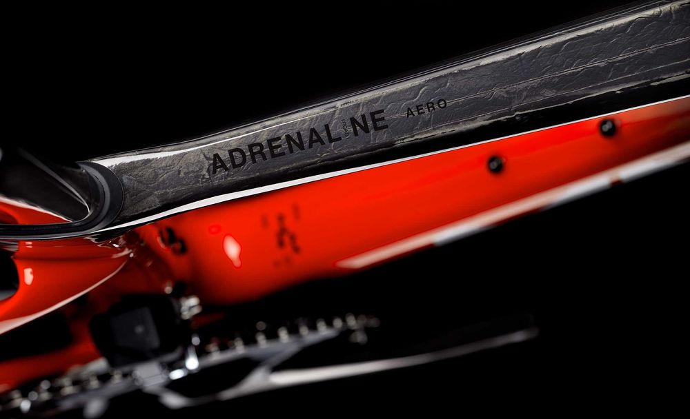 Nowy rower szosowy MMR ADRENALINE Aero 10 Carbon Shimano 105 Di2 2x12