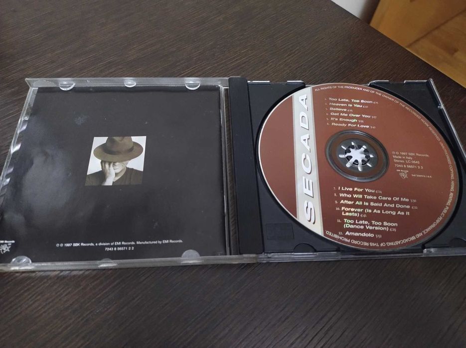 CD Jon Secada - Secada434731704900669441