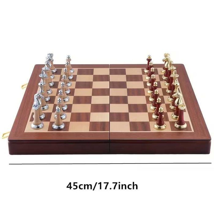 Великі подарункові шахи з металевими фігурами та дерев’яною дошкою 45