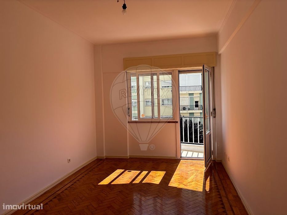 Apartamento T2 para arrendamento