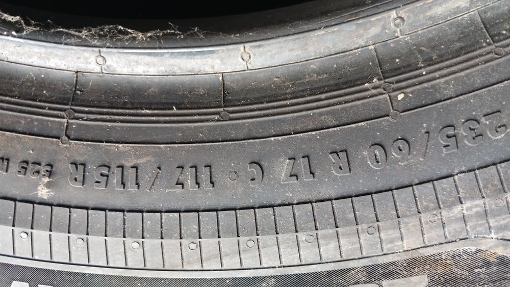 235 60 17с Continental Van Contact Eco