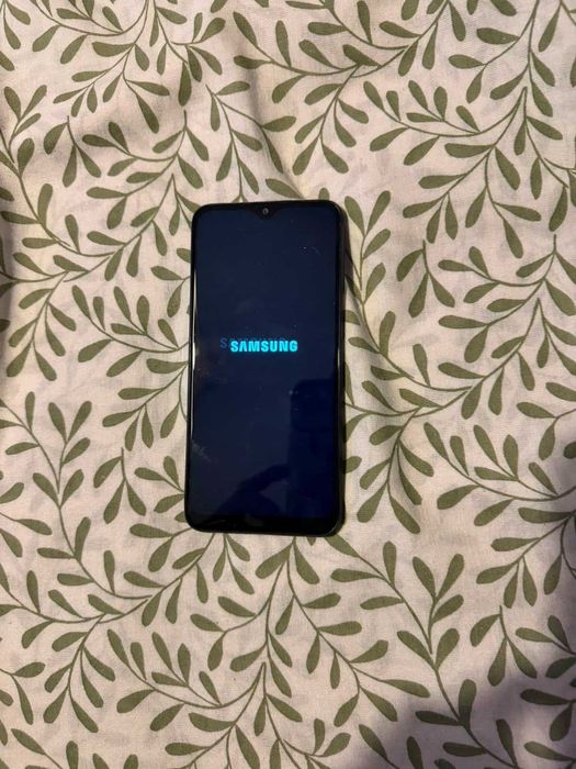 Samsung Galaxy A20e 32GB Como Novo - s/caixa
