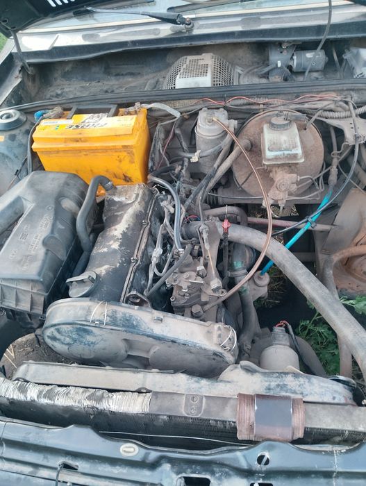 Audi 80 1985 VIN WAUZZZ81ZGA074204 фото оголошення 2 з 3