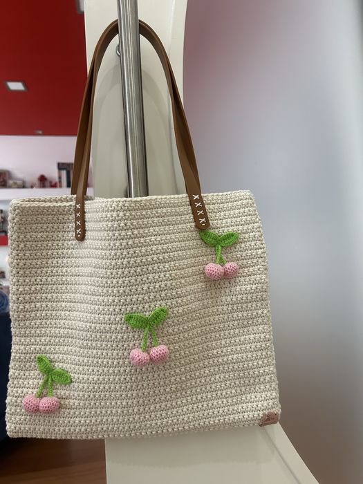 Tote bag em crochet. Varias cores