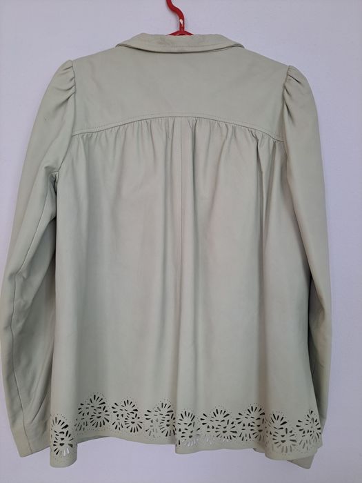 Стильна шкіряна куртка