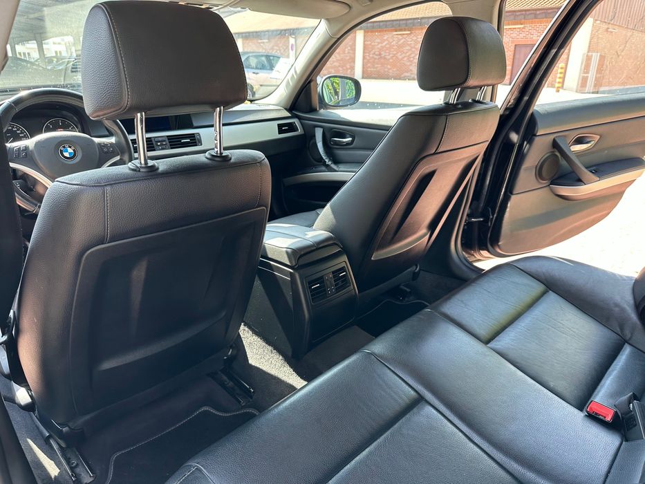 BMW 320 de 2011 com 250.000km