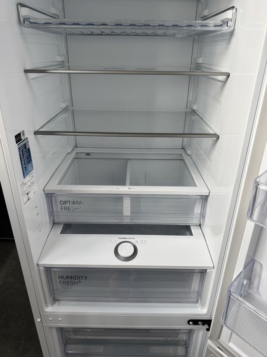 Холодильник Samsung 2 m