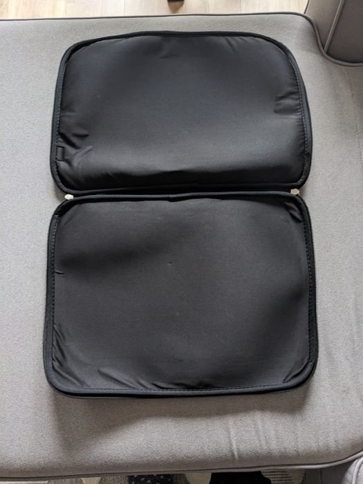 Etui na laptopa 17.3