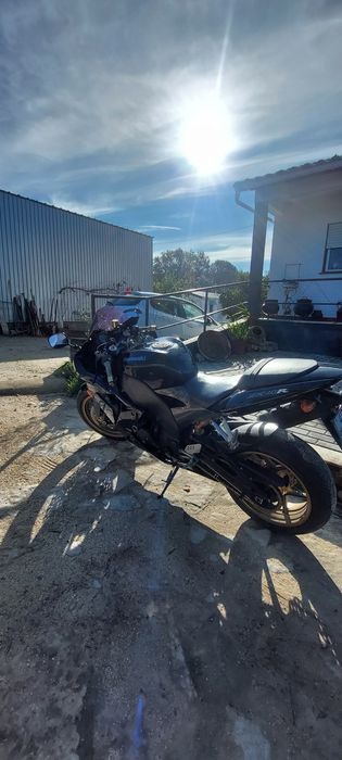 Vendo zx10r de 2004