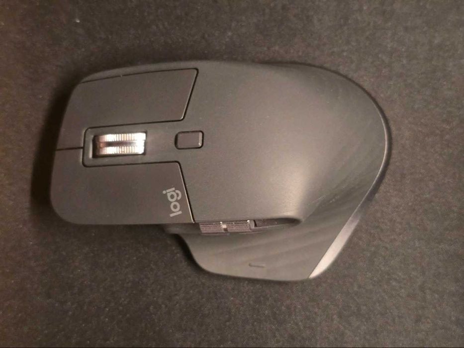 Logitech MX Master 3S у відмінному стані.