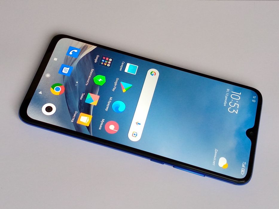 Телефон мобильный Xiaomi Mi9 Lite 6/128 Gb, идеальное состояние