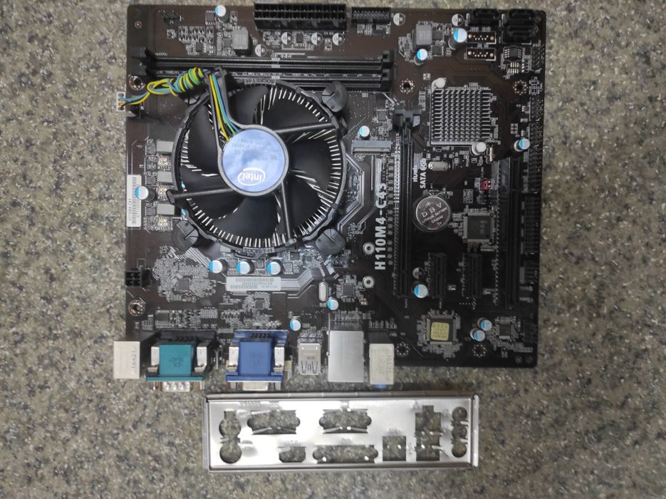 Комплект материнская плата ECS H110M4-C43/core i3-7100/кулер