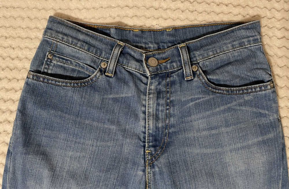 Levi Strauss - spodnie jeansowe damskie - oryginał.
