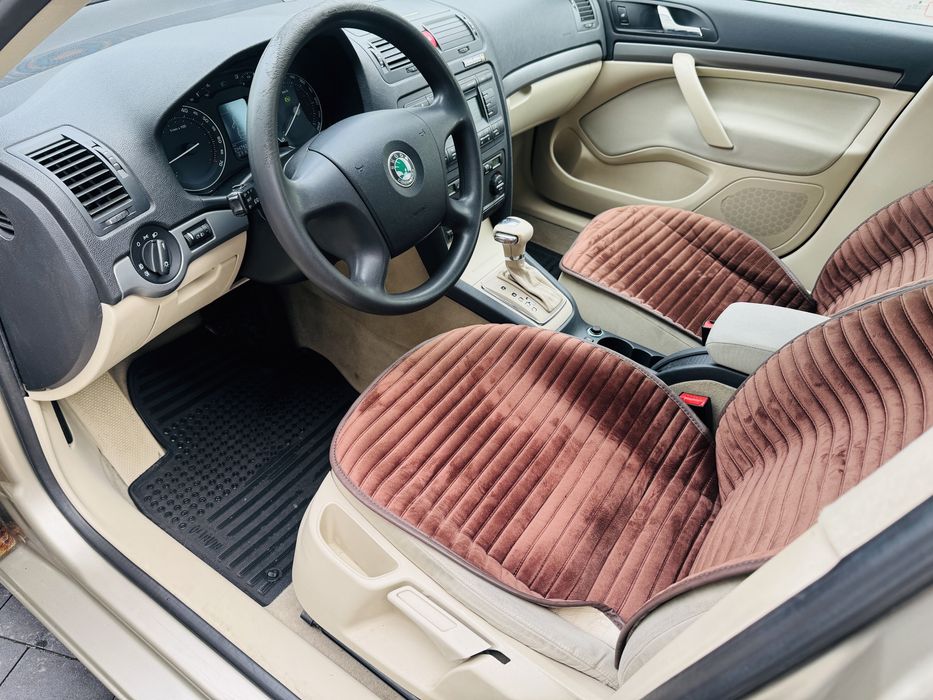 Продам Skoda Octavia A5 2005 рік 2.0 FSI Автомат в хорошому стані!