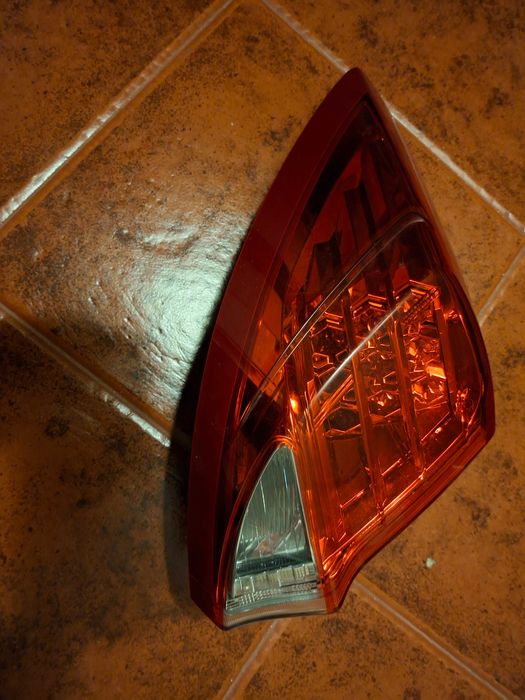 Farolim traseiro esquerdo Honda civic tourer 2017 original usado