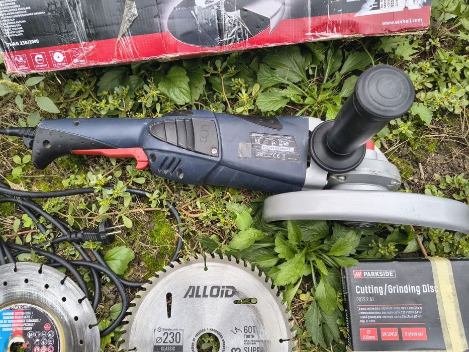 Болгарка Kraftronic KT-WS 2000 (230круг)+7 дисків