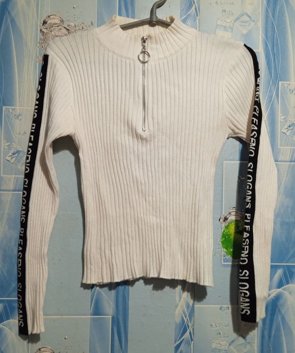 Продам детские джемпера