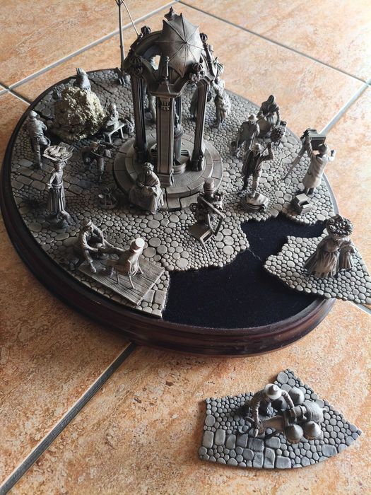 Puzzle das Profissões em Estanho