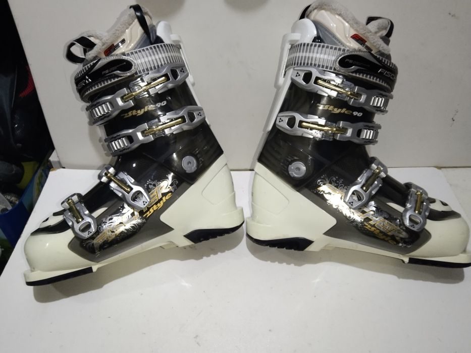 Buty narciarskie FISCHER Style 90 damskie rozmiar 40 super stan
