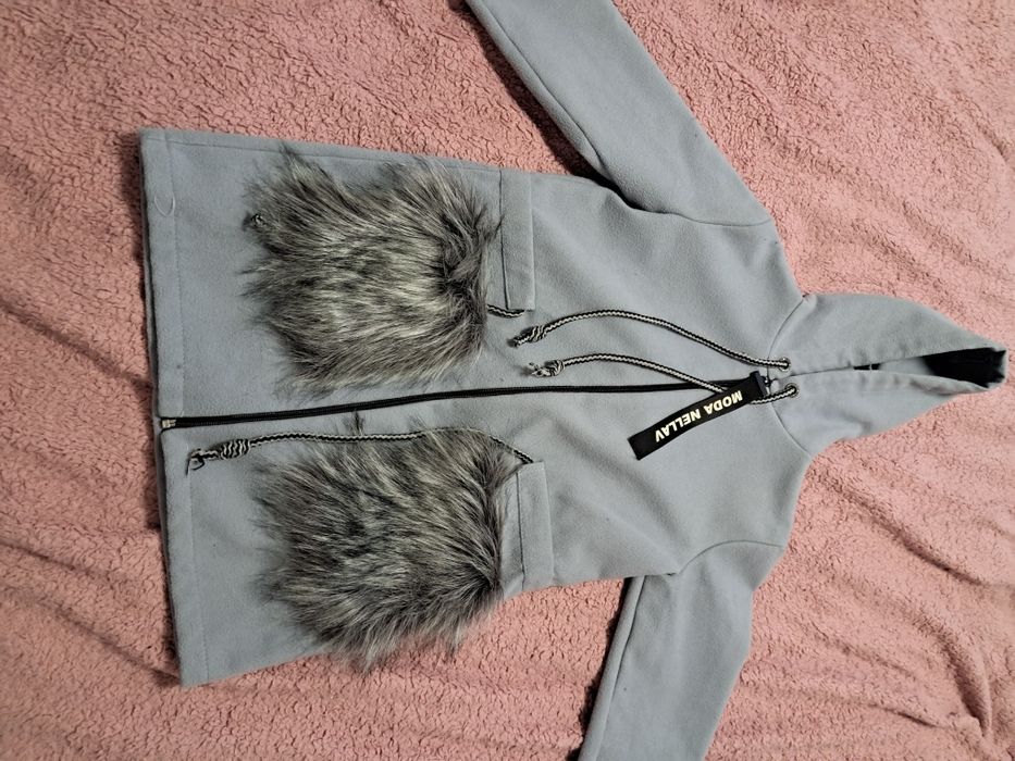 Кардіган для дівчинки 152