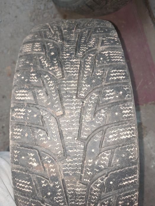 Резина 185/65/14 hankook зима