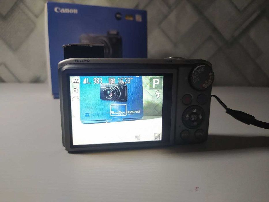 Canon PowerShot SX260 HS (Повний Комплект)