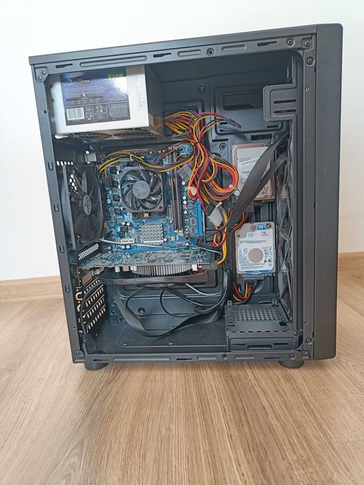 Komputer PC AMD Phenom II X4 955, Win 10 Pro, 8GB, SSD 1 TB, ATI Radeon 1 GB