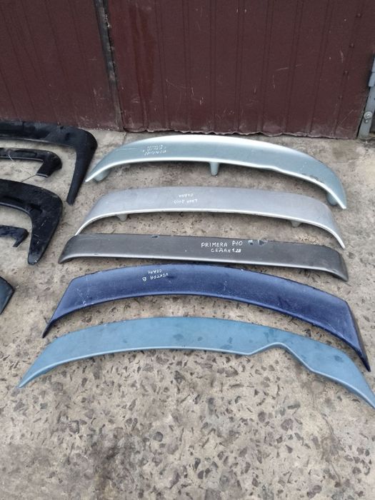 Спойлер сполер Антикрило на багажник ford Renault opel mazda