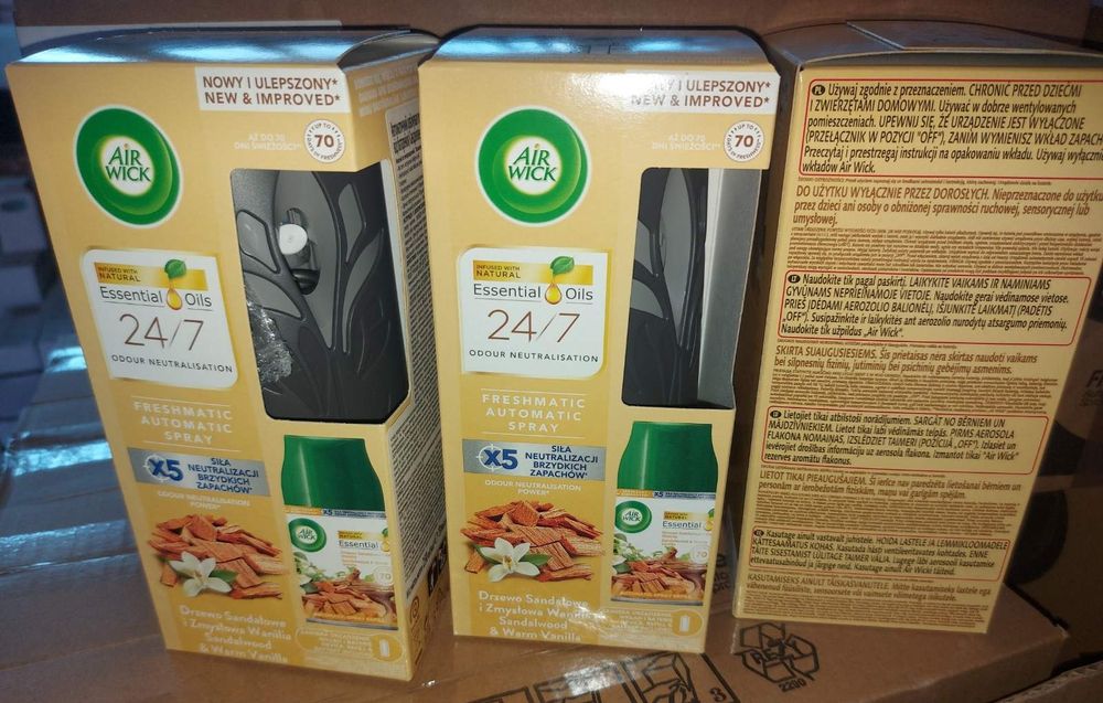 Автоматичний освіжувач повітря Air Wick/Порошок Ariel universal/color