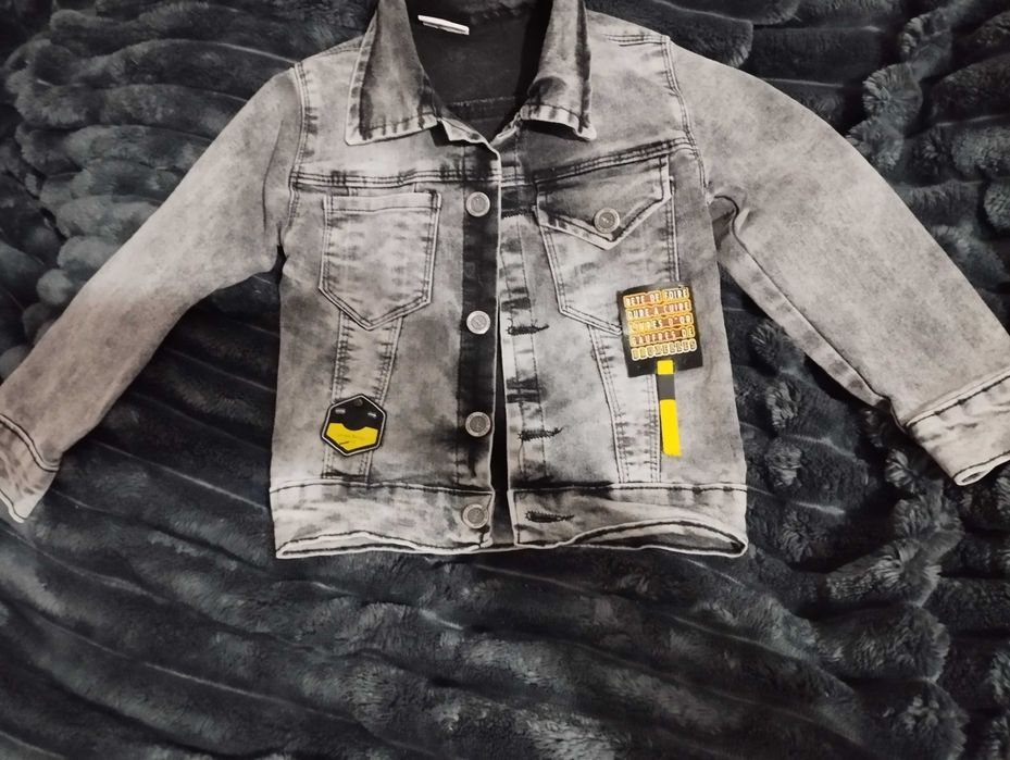 Продам джинсовий піджак дитячий