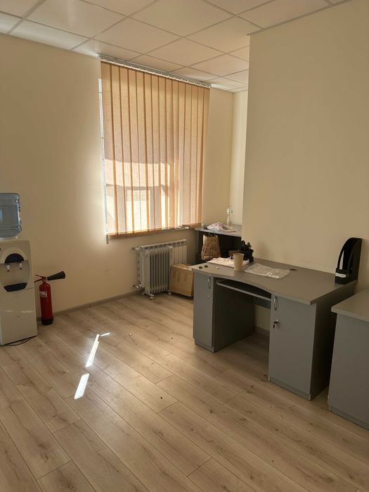 продаж офісу в БЦ на Преображенській 23