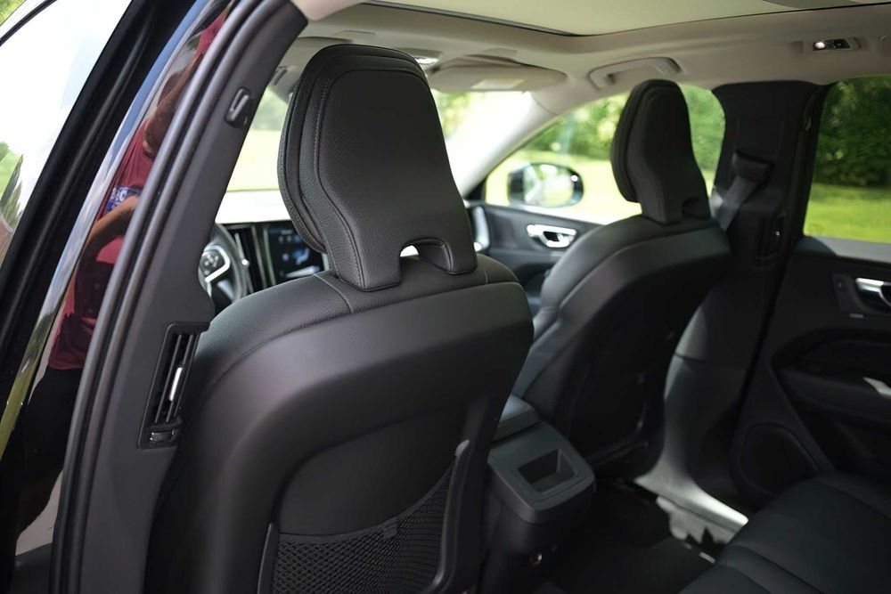 Volvo XC60 T6 Momentum      2019