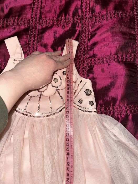 Сукня для дівчинки