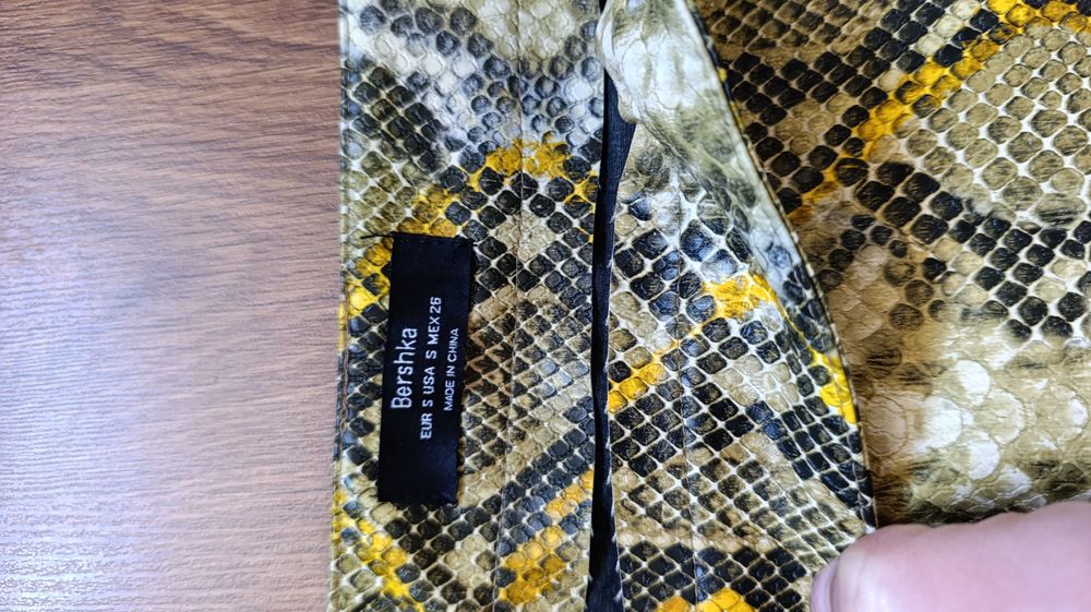 Міні спідниця принт пітон