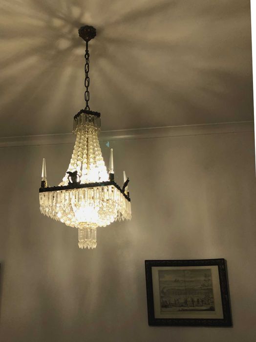Lustre antigo, estilo séc.XIX, impecavel.
