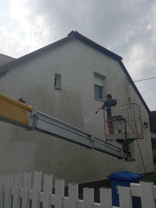 Podnośnik Koszowy Pracę wysokościowe  Wycinka drzew Czyszczenie rynien