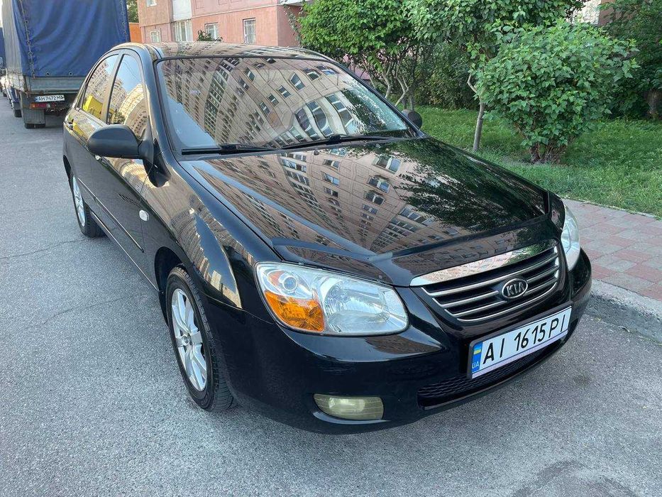 Оренда Kia Cerato 2008 року