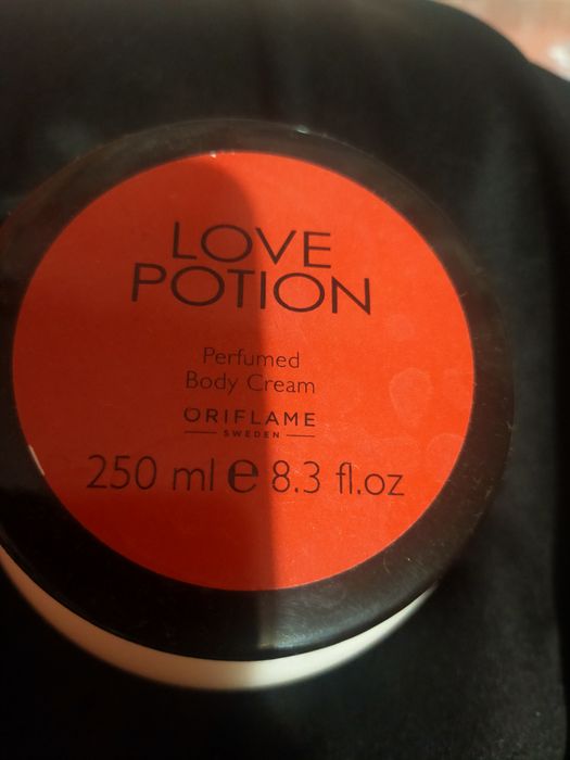 Krem do ciała Love potion Oriflame
