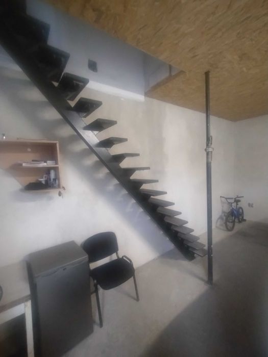 Продаю гараж, склад, виробниче приміщення