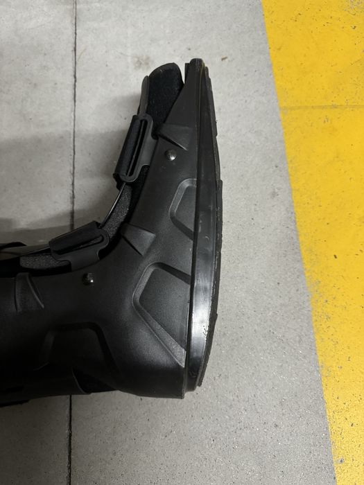 Bota walker para venda.