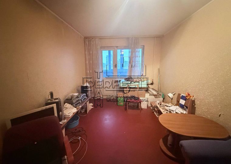 Продаж 1к квартири Милославська 3а / Милославская 3а