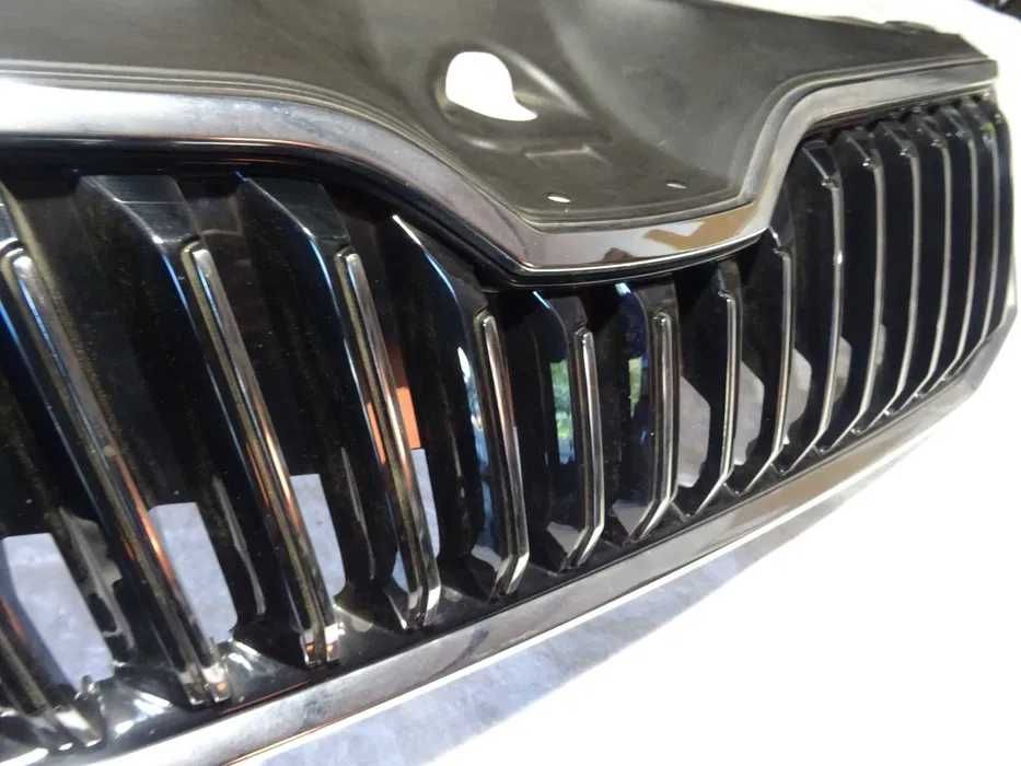 atrapa grill gril zderzak przód skoda superb iii 3 3v0 15-19 oem