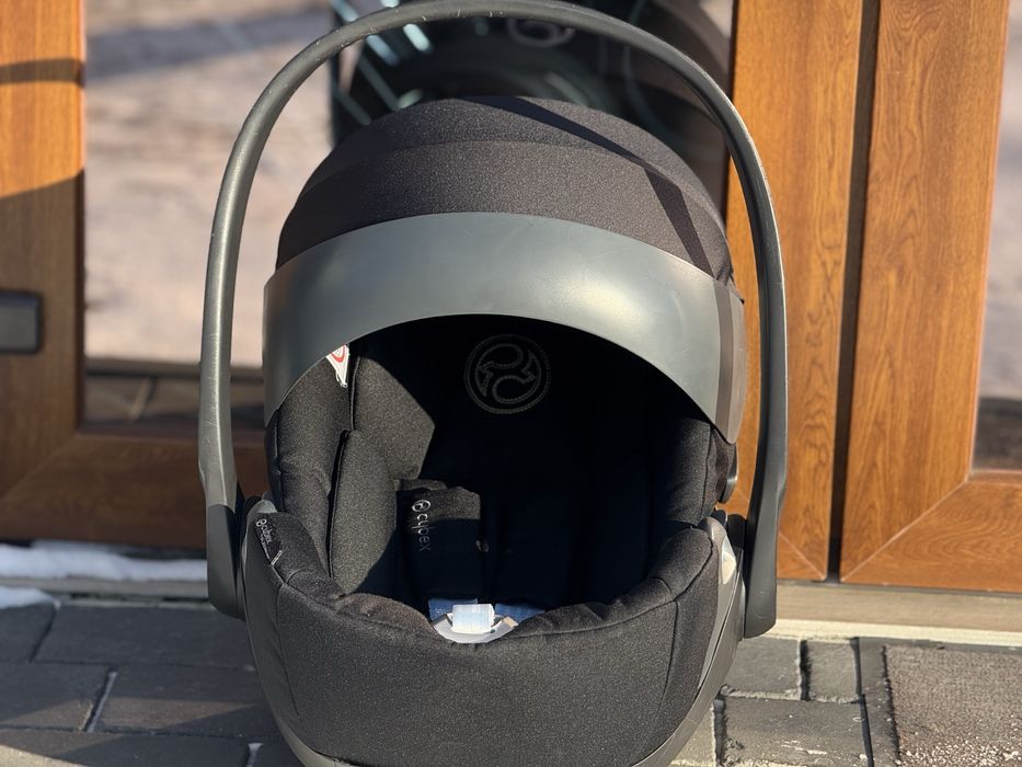 Автолюлька / автокрісло Cybex cloud Z i-Size+